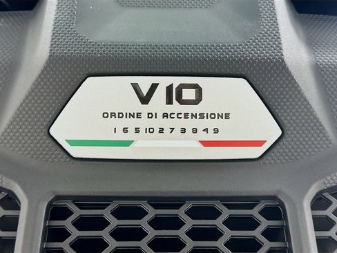 Used 2023 Lamborghini Huracan EVO RWD image 44