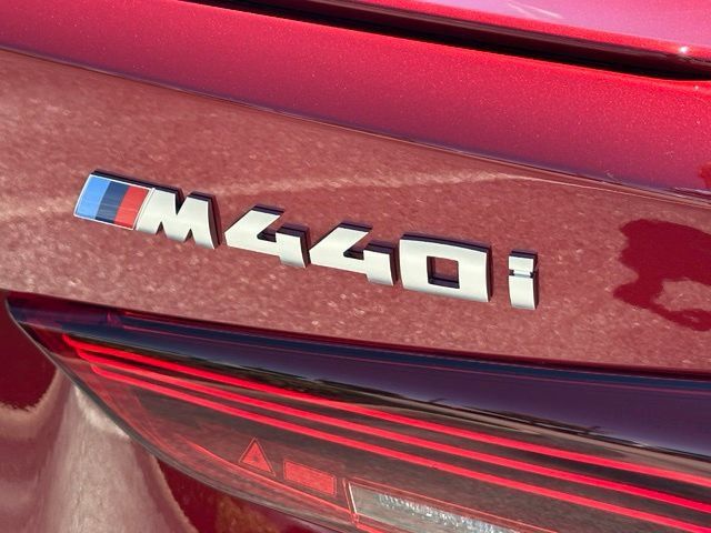 Used 2026 BMW M440i Coupe RWD image 10