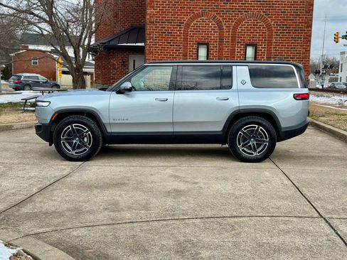 Used 2026 Rivian R1S Adventure image 8