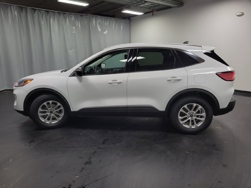 Used 2022 Ford Escape SE AWD/4WD image 5