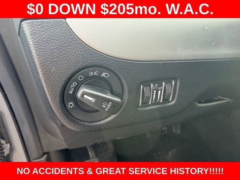 Used 2018 Dodge Grand Caravan GT image 18