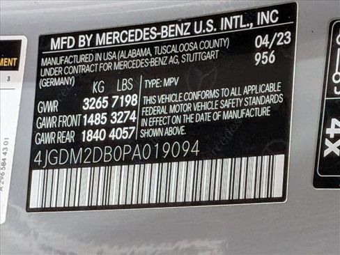 Used 2023 Mercedes-Benz EQS 450+ SUV image 25