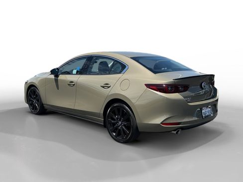 Used 2025 MAZDA MAZDA3 s AWD/4WD image 3