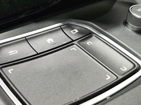 Used 2023 Acura MDX SH-AWD w/ Technology Package image 36