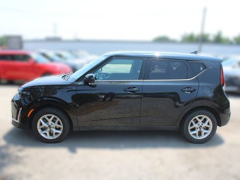Certified 2024 Kia Soul LX w/ Option Group 015 FWD image 15