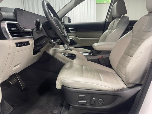 Used 2024 Kia Telluride SX Prestige AWD/4WD image 20