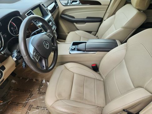 Used 2015 Mercedes-Benz ML 350 2WD image 3