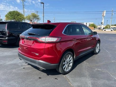 Used 2018 Ford Edge Titanium w/ Equipment Group 301A FWD image 6