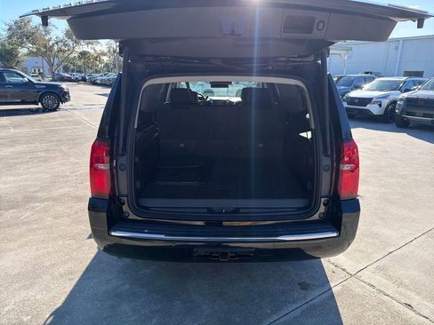 Used 2017 Chevrolet Suburban Premier image 36
