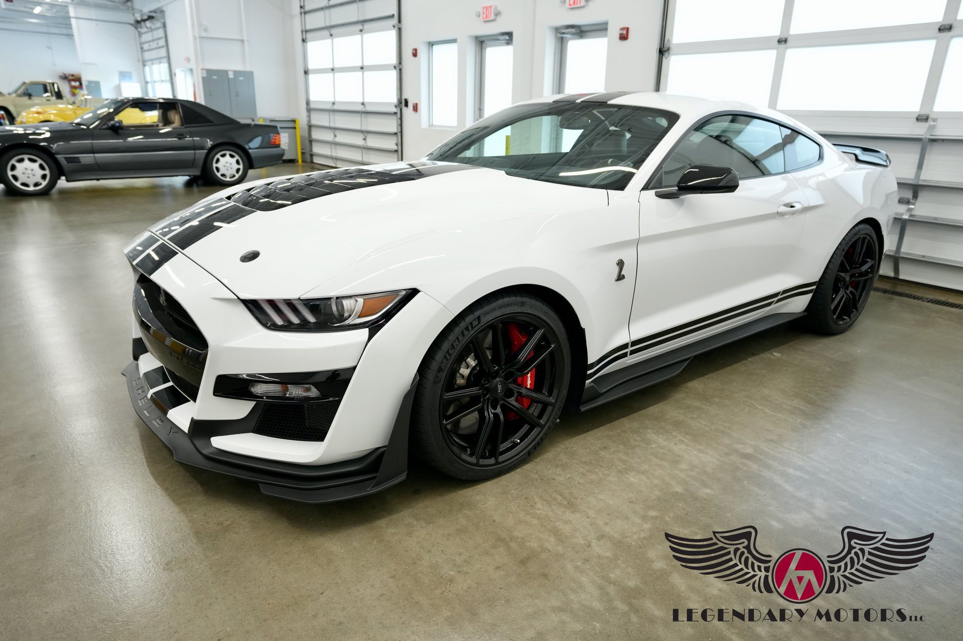 Used 2022 Ford Mustang Shelby GT500 RWD image 1