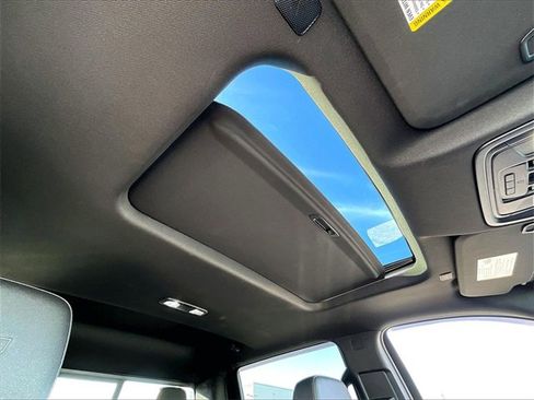 Used 2022 GMC Sierra 1500 AT4 image 21