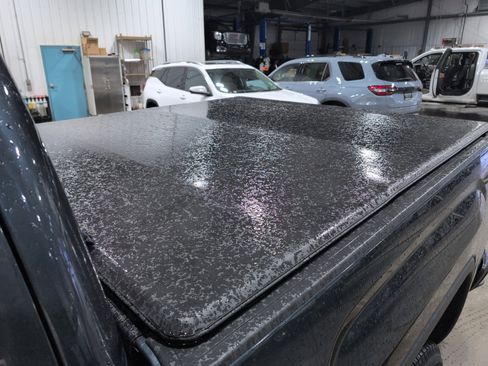 Used 2018 GMC Sierra 1500 SLE image 7