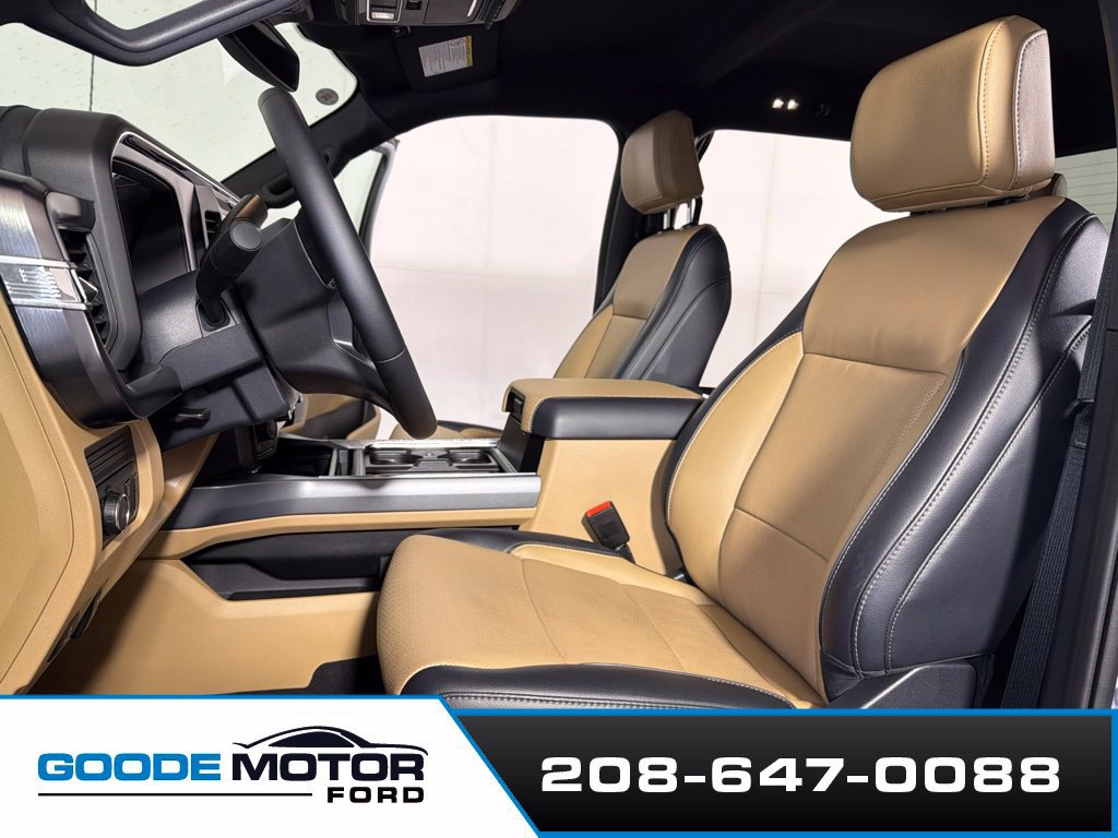 Used 2025 Ford F350 Lariat w/ Chrome Package AWD/4WD image 11