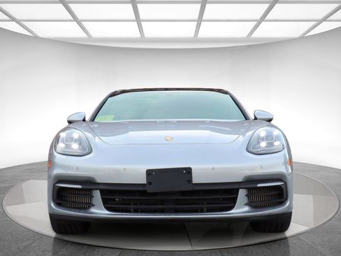 Used 2018 Porsche Panamera 4 w/ Premium Package Plus AWD/4WD image 2