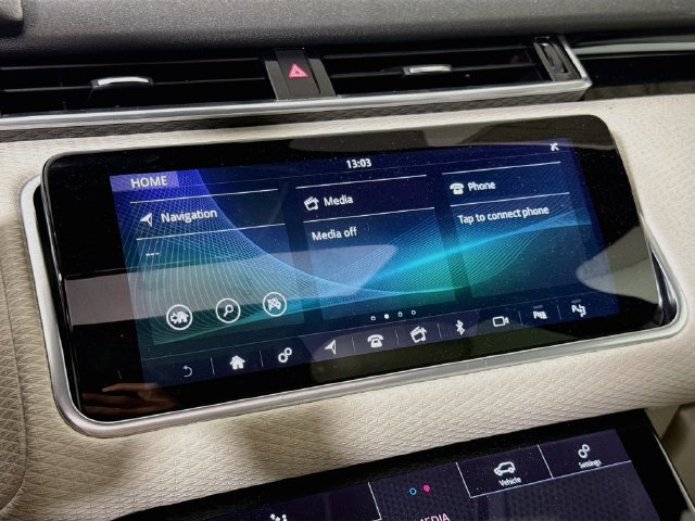 Used 2019 Land Rover Range Rover Velar S AWD/4WD image 15