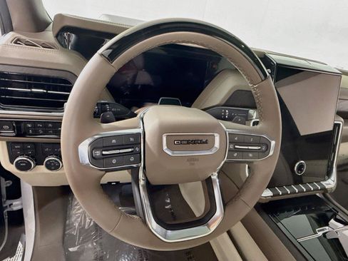 New 2026 GMC Yukon Denali w/ Advanced Technology Package AWD/4WD image 5