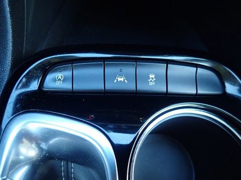 Used 2024 Buick Encore GX Preferred image 19