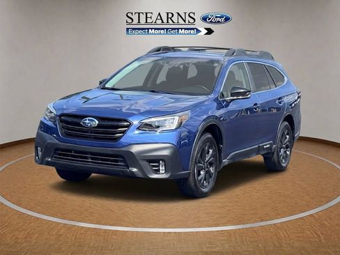 Used 2020 Subaru Outback Onyx Edition XT w/ Popular Package #2 AWD/4WD image 2