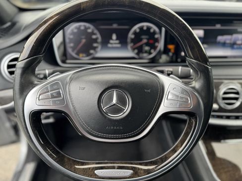 Used 2015 Mercedes-Benz S 550 Sedan image 12