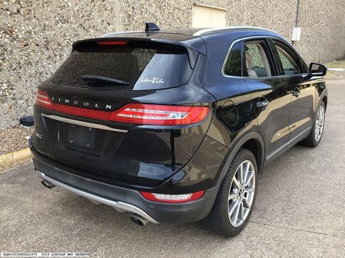 Used 2019 Lincoln MKC Reserve w/ MKC Technology Package FWD image 5