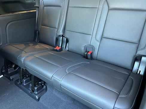 New 2026 GMC Yukon XL Denali AWD/4WD image 16