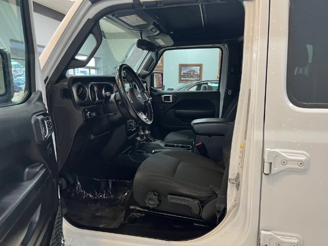 Used 2020 Jeep Gladiator Sport w/ Quick Order Package 24S AWD/4WD image 6