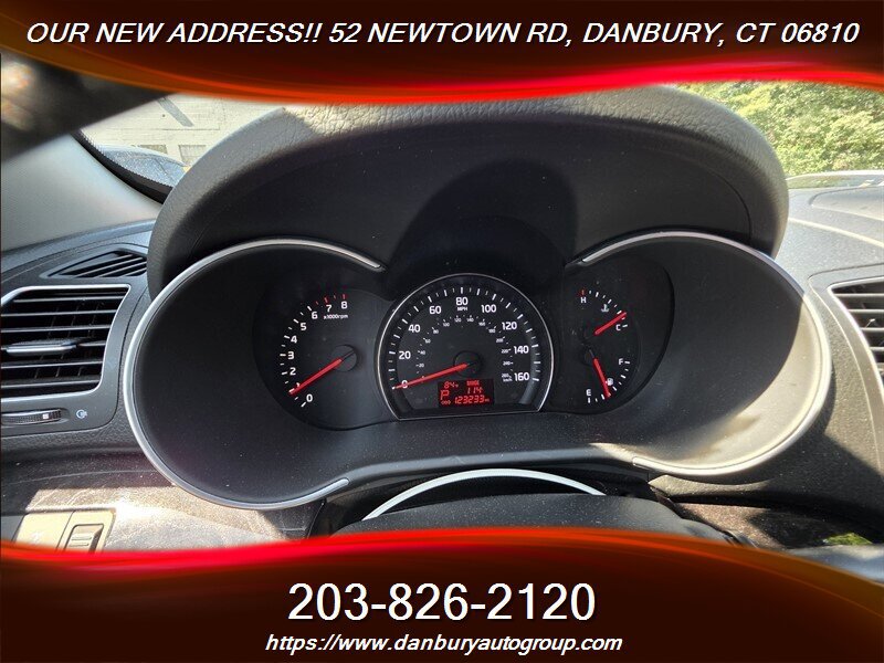 Used 2015 Kia Sorento LX AWD/4WD image 10