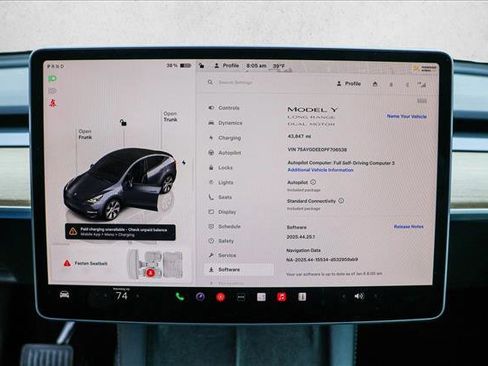 Used 2023 Tesla Model Y Long Range image 23