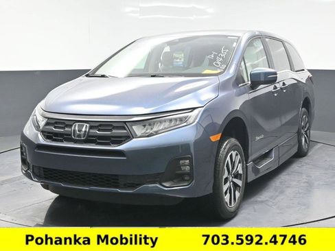Used 2026 Honda Odyssey EX-L image 14