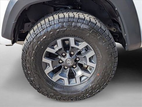 Used 2023 Toyota Tacoma TRD Off-Road image 9