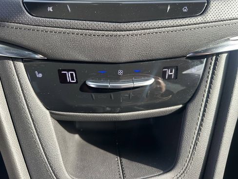 Used 2025 Cadillac XT5 Luxury image 26