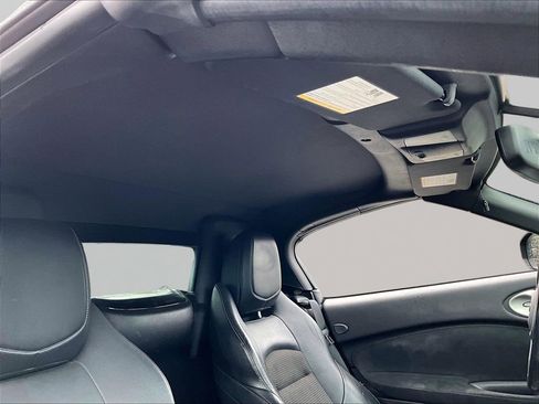 Used 2014 Nissan 370Z Touring w/ Sport Package RWD image 18