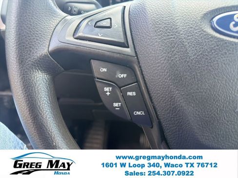 Used 2021 Ford Edge SE FWD image 13