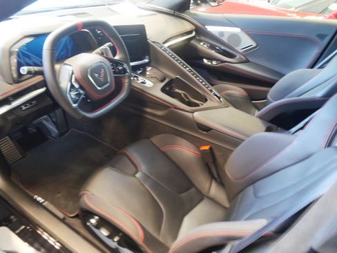 Used 2023 Chevrolet Corvette Stingray Premium Cpe w/ Z51 Performance Package RWD image 8
