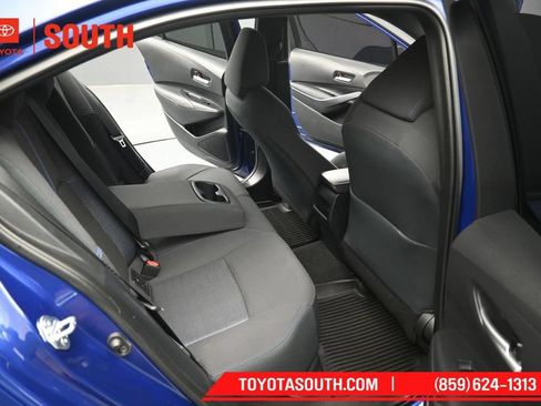 Used 2021 Toyota Corolla SE FWD image 28