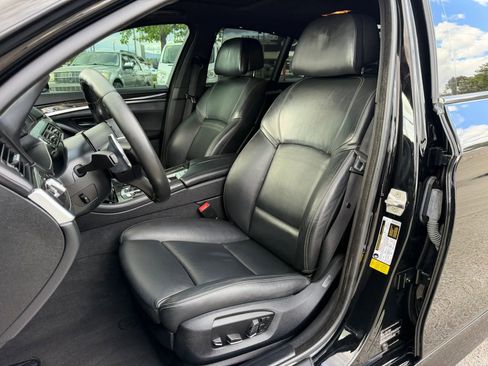 Used 2016 BMW 550i Sedan RWD image 10