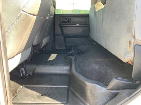Used 2016 RAM 2500 Tradesman RWD image 26
