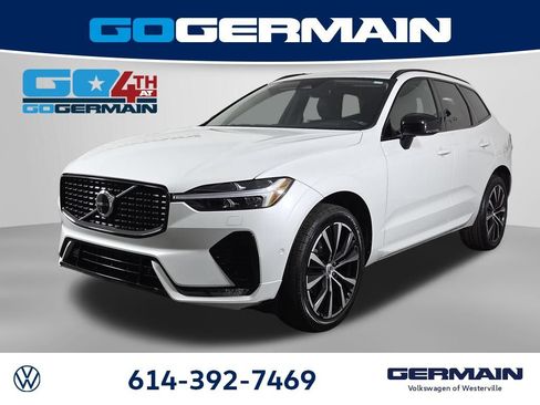 Used 2023 Volvo XC60 B5 Plus AWD/4WD image 1