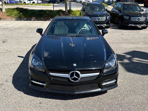 Used 2015 Mercedes-Benz SLK 250 image 8