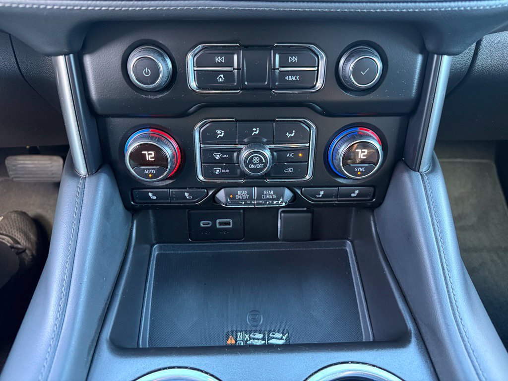 Used 2021 Chevrolet Tahoe LT w/ LT Signature Package RWD image 24