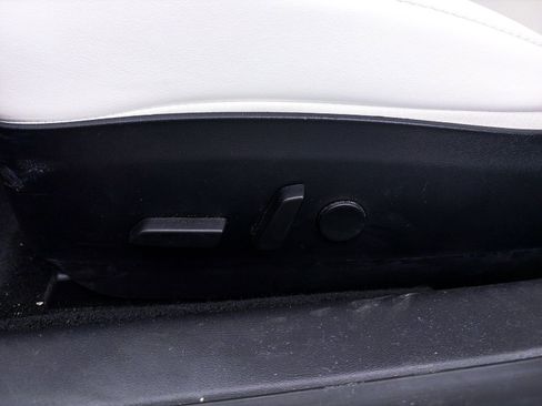 Used 2020 Tesla Model 3 Performance AWD/4WD image 17