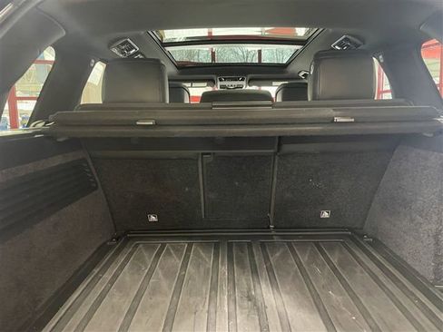 Used 2018 Land Rover Range Rover Supercharged image 38