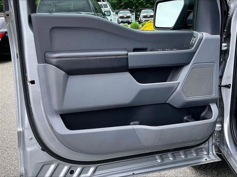 Used 2023 Ford F150 XLT AWD/4WD image 9