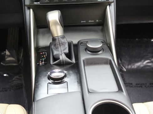 Used 2014 Lexus IS 250 RWD image 21