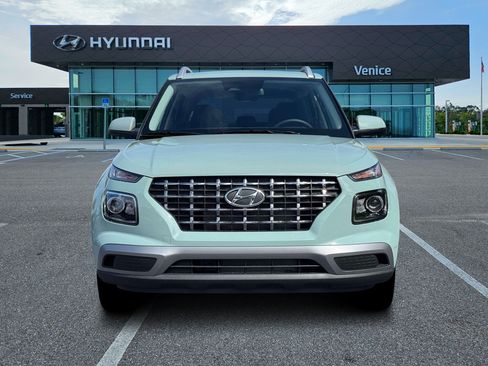 New 2026 Hyundai Venue SEL FWD image 12