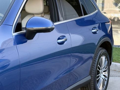 Used 2026 Mercedes-Benz GLC 300 image 4