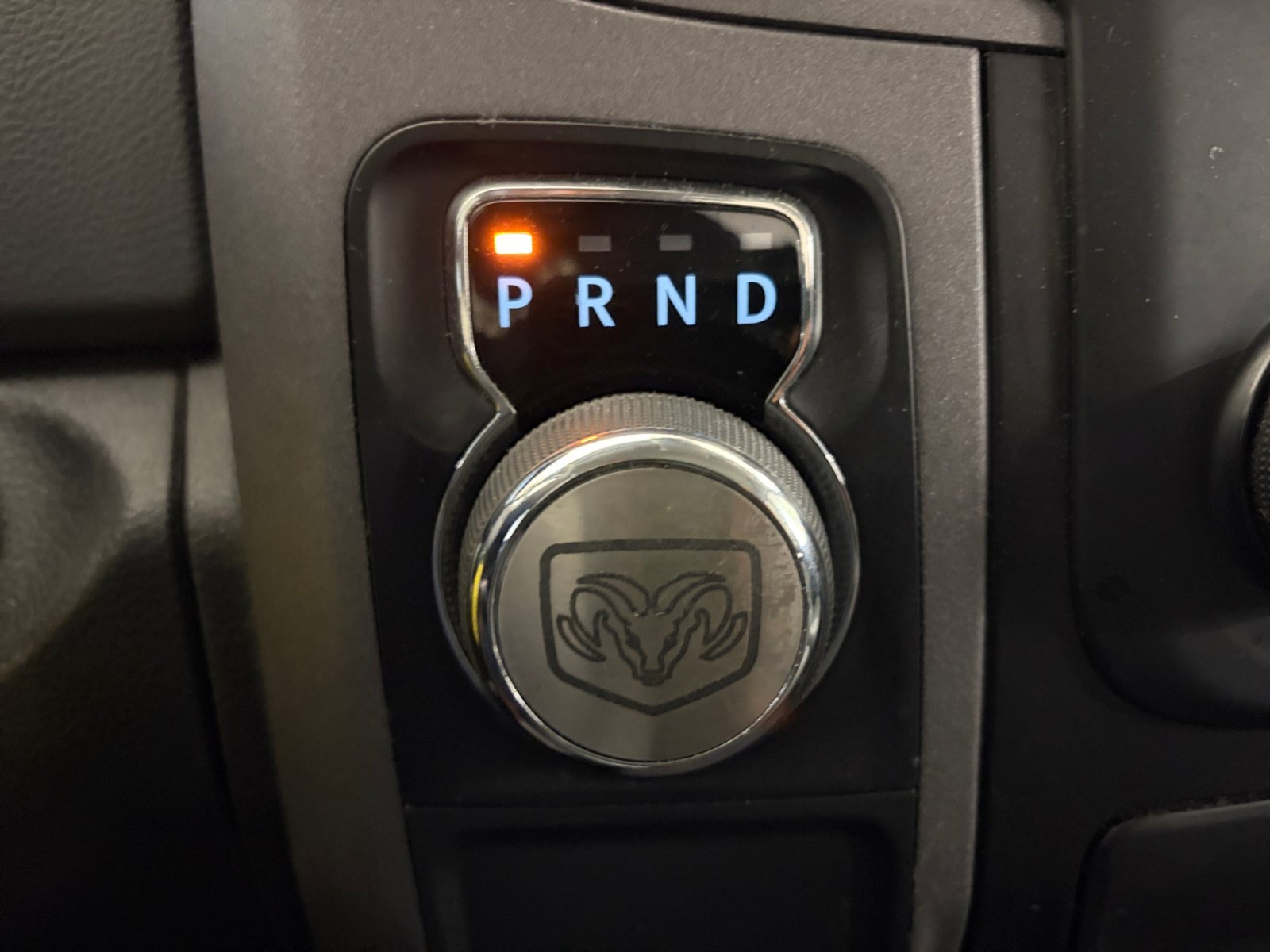 Used 2018 RAM 1500 Express RWD image 16