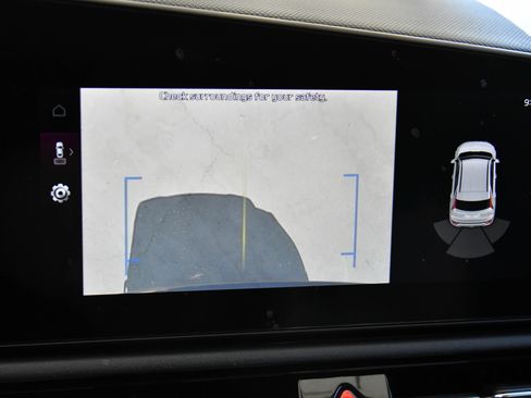 Used 2025 Kia Niro Wind FWD image 21
