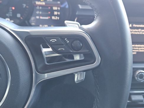 Used 2019 Porsche Macan image 26