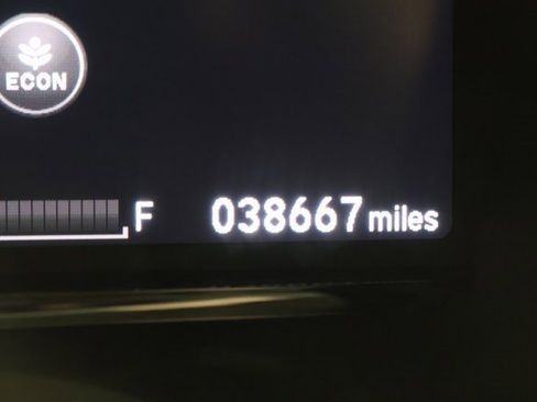 Used 2022 Honda HR-V EX image 13